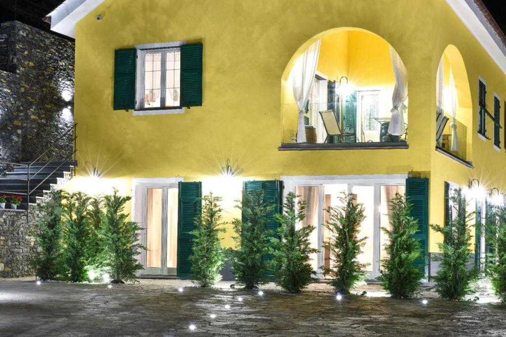 Vespa Apartments Монелья Экстерьер фото