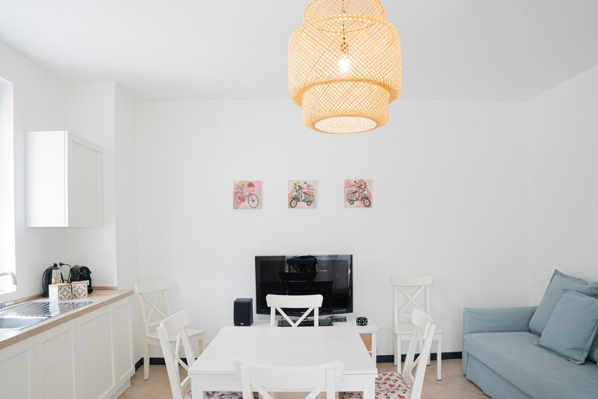 Vespa Apartments Монелья Номер фото